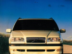 1995 Volvo 850 T-5R (# 25004)