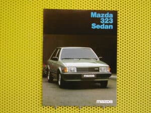 MAZDA 323 Sedan